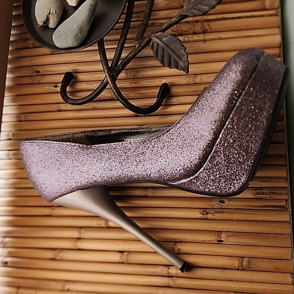 Shoe